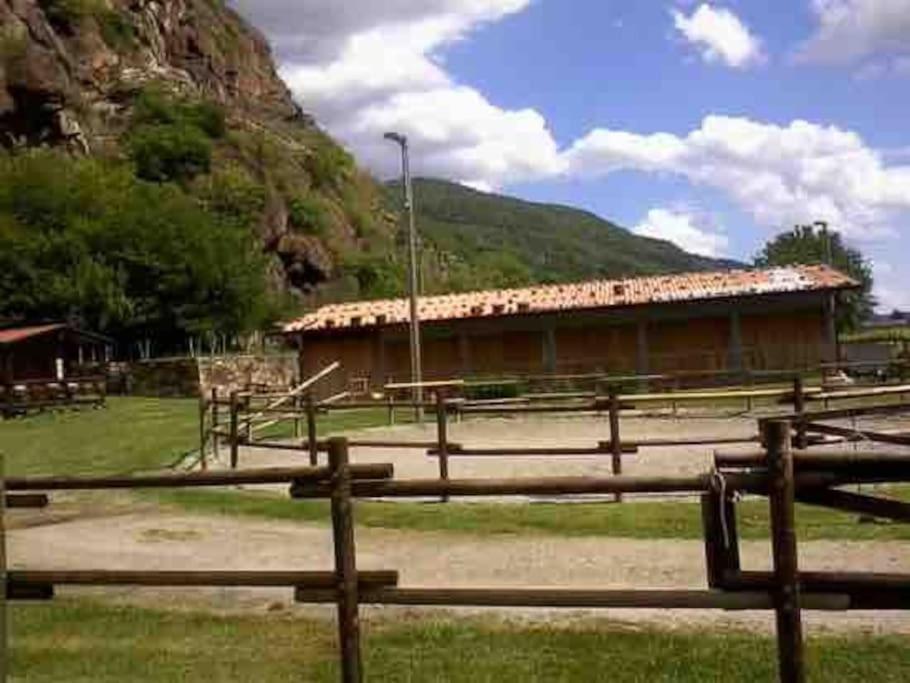 La Maison De Daniela Settimo Vittone Luaran gambar